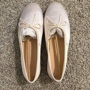 Loeffler Randall Cream Flats with Bow